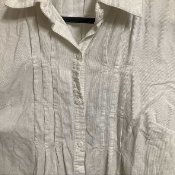 Womens Croft and Barrow long sleeve button up top size S - Picture 2 of 6